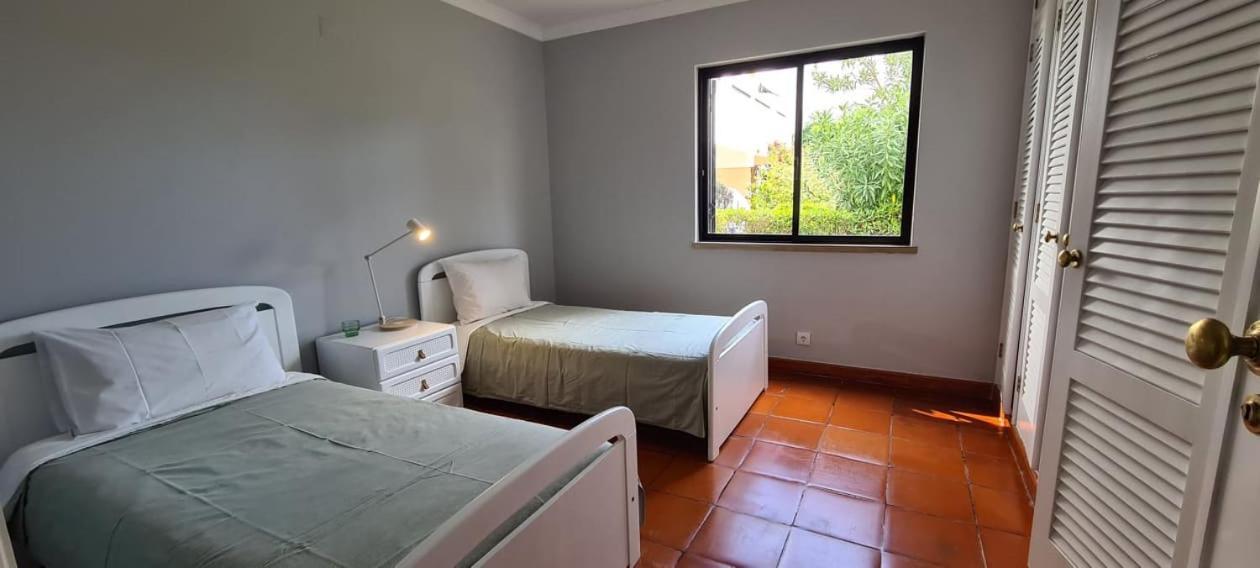 Apartamento Solar Dos Pinheiros Apartman Quarteira Kültér fotó
